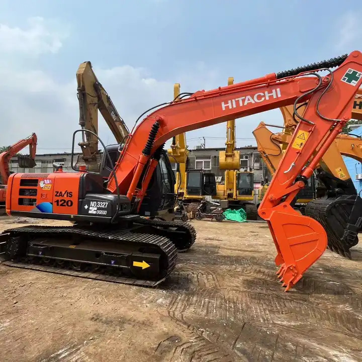 Used excavator hitachi zx 120 Japanese brand hitachi zaxis 120 12Ton excavator - Excavadora de cadenas: foto 1 Used excavator hitachi zx 120 Japanese brand hitachi zaxis 120 12Ton excavator - Excavadora de cadenas: foto 1
