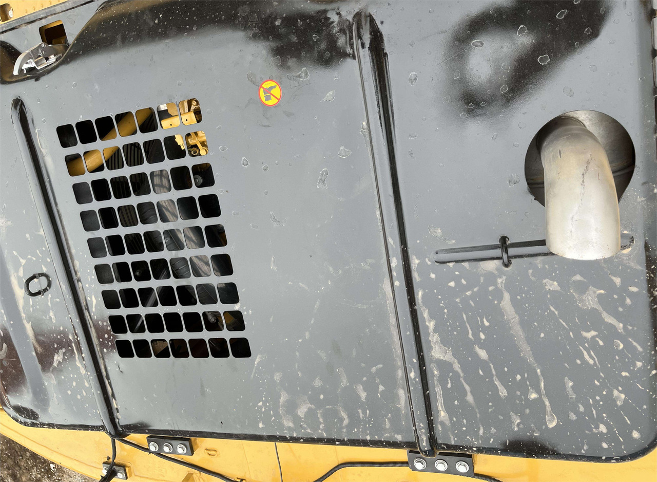 Used excavators cat 320d cat 20 ton excavator with excellent condition - Excavadora: foto 3 Used excavators cat 320d cat 20 ton excavator with excellent condition - Excavadora: foto 3