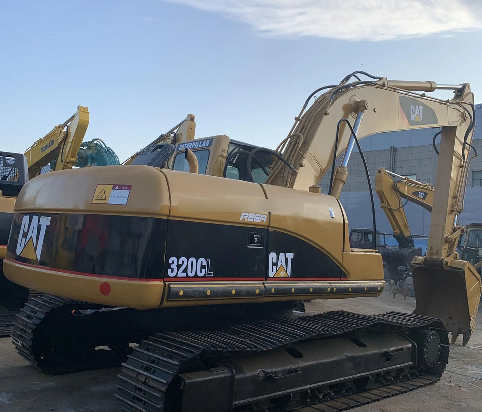 Wholesale Cat 320C 320CL 325C 329C excavator parts side panel doors for caterpillar - Excavadora de cadenas: foto 1 Wholesale Cat 320C 320CL 325C 329C excavator parts side panel doors for caterpillar - Excavadora de cadenas: foto 1