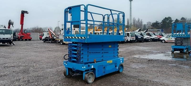 Genie GS4047 - 13,7m - electric - Plataforma de tijeras: foto 2 Genie GS4047 - 13,7m - electric - Plataforma de tijeras: foto 2