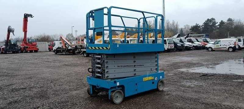 Genie GS4047 - 13,7m - electric - Plataforma de tijeras: foto 2 Genie GS4047 - 13,7m - electric - Plataforma de tijeras: foto 2