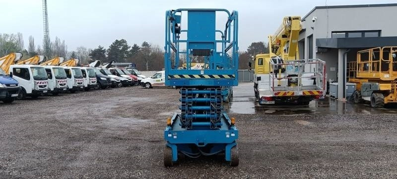 Genie GS4047 - 13,7m - electric - Plataforma de tijeras: foto 3 Genie GS4047 - 13,7m - electric - Plataforma de tijeras: foto 3