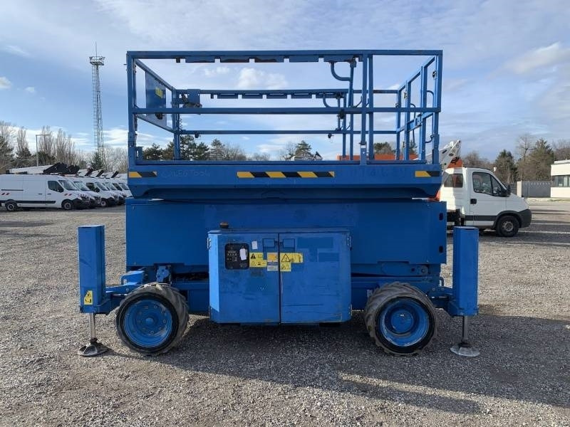 Genie GS4069 DC - 14,02 m, electric - Plataforma de tijeras: foto 5 Genie GS4069 DC - 14,02 m, electric - Plataforma de tijeras: foto 5