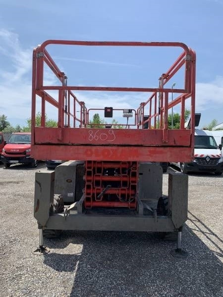 Haulotte H15SXL - 15m, 4x4, diesel - Plataforma de tijeras: foto 3 Haulotte H15SXL - 15m, 4x4, diesel - Plataforma de tijeras: foto 3