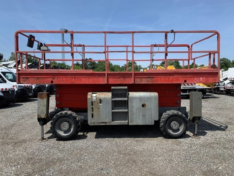 Haulotte H15SXL - 15m, 4x4, diesel - Plataforma de tijeras: foto 5 Haulotte H15SXL - 15m, 4x4, diesel - Plataforma de tijeras: foto 5