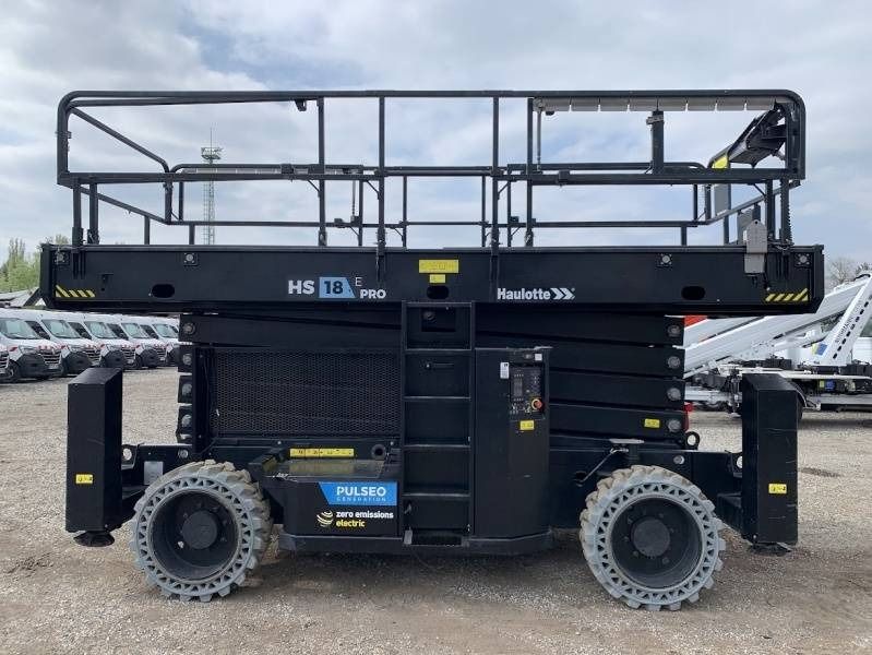 Haulotte HS18E PRO - 4x4 - 18m, electric - Plataforma de tijeras: foto 5 Haulotte HS18E PRO - 4x4 - 18m, electric - Plataforma de tijeras: foto 5