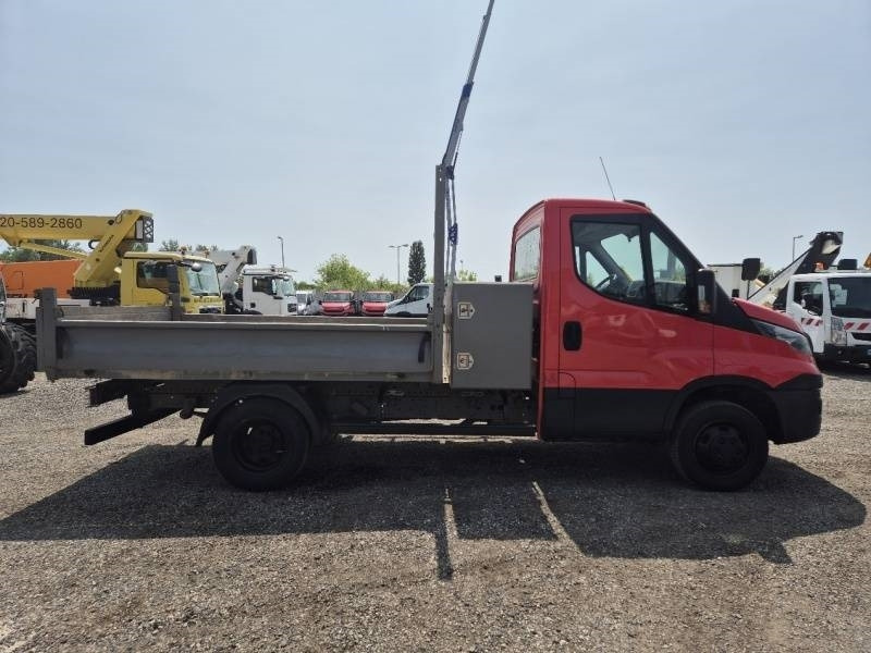 Iveco 35C13 - Tipper - Volquete camión: foto 4 Iveco 35C13 - Tipper - Volquete camión: foto 4