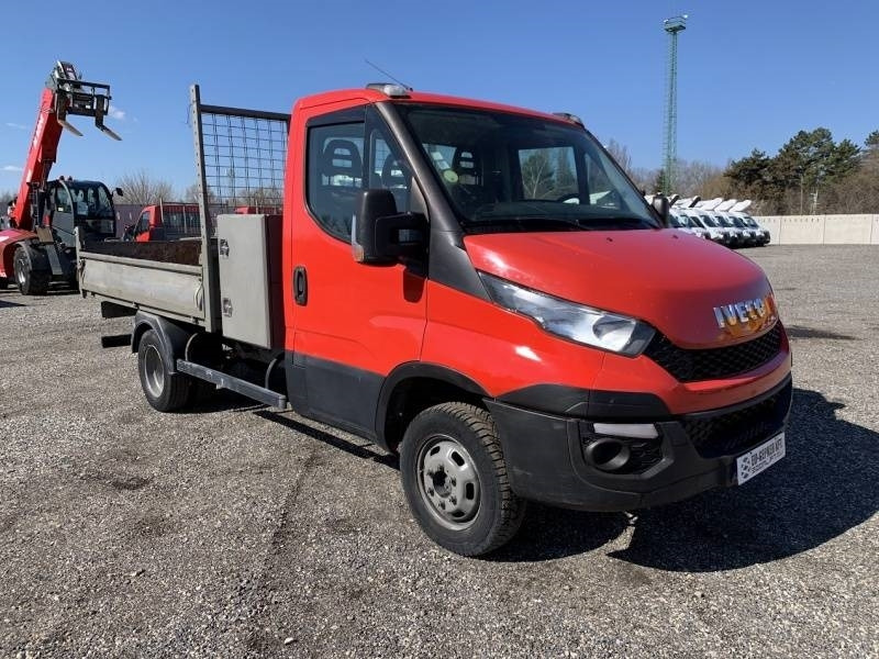 Iveco 35C13 - Tipper - Volquete camión: foto 3 Iveco 35C13 - Tipper - Volquete camión: foto 3