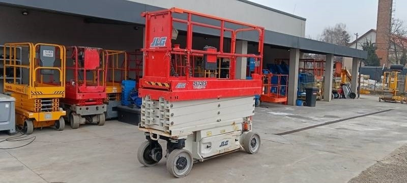 JLG 2632ES - 9,77 m, electric - Plataforma de tijeras: foto 2 JLG 2632ES - 9,77 m, electric - Plataforma de tijeras: foto 2