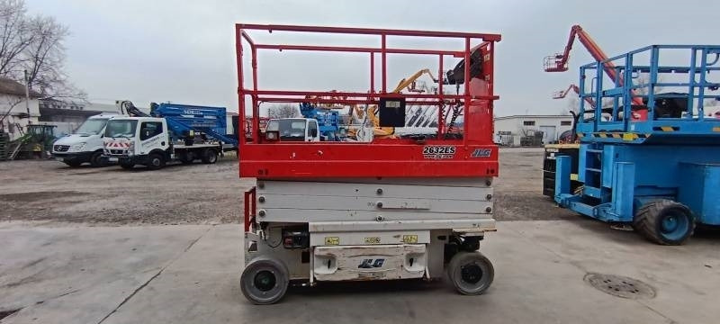JLG 2632ES - 9,77 m, electric - Plataforma de tijeras: foto 4 JLG 2632ES - 9,77 m, electric - Plataforma de tijeras: foto 4