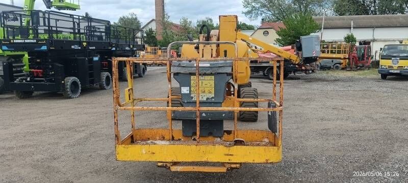 JLG 450AJ - 15,24m, 230kg, 4x4 - Plataforma articulada: foto 3 JLG 450AJ - 15,24m, 230kg, 4x4 - Plataforma articulada: foto 3