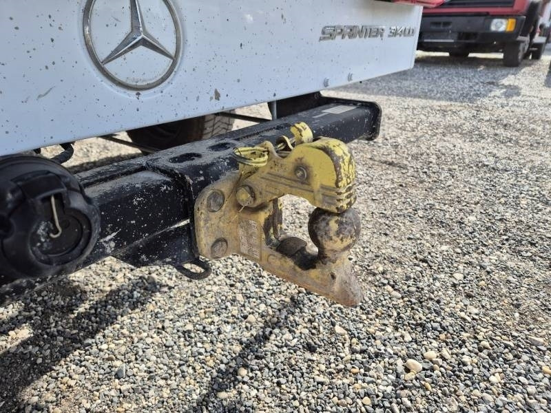 Volquete camión Mercedes-Benz Tipper: foto 13