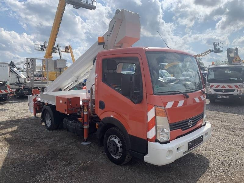 Nissan Cabstar Ruthmann TB270 - 27m - 230 kg  - Camión con plataforma elevadora: foto 1 Nissan Cabstar Ruthmann TB270 - 27m - 230 kg  - Camión con plataforma elevadora: foto 1