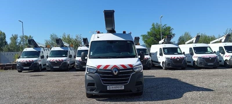 Renault Master Klubb KL32 - 12,5 m, 120 kg - Camión con plataforma elevadora: foto 3 Renault Master Klubb KL32 - 12,5 m, 120 kg - Camión con plataforma elevadora: foto 3