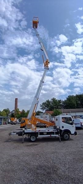 Leasing financiero de Renault Maxity Multitel MX200 - 20 m  leasing Renault Maxity Multitel MX200 - 20 m: foto 9