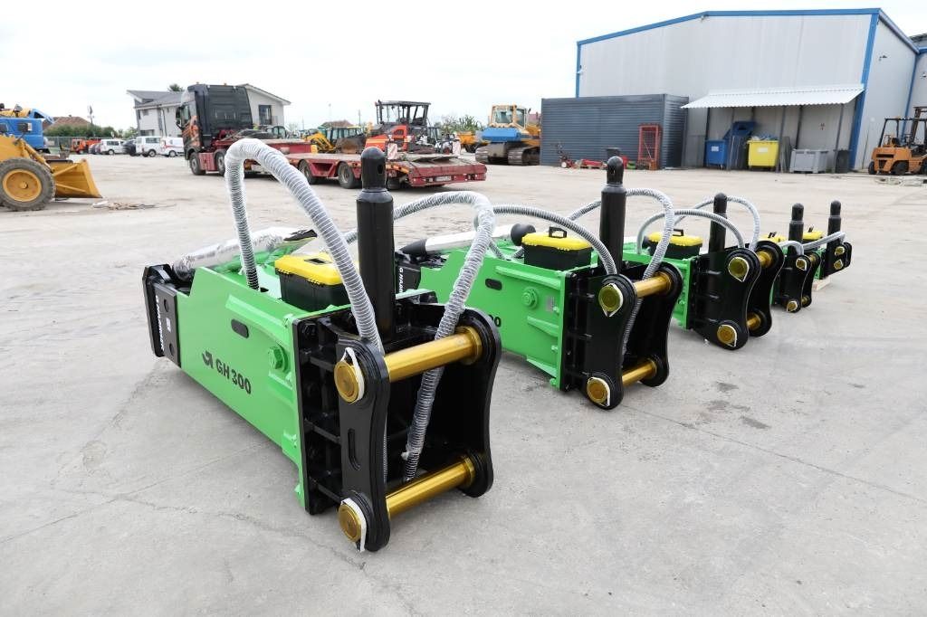 G HAMMER GH 300 NEW 2025 MODEL - Martillo hidráulico para Maquinaria de construcción: foto 5 G HAMMER GH 300 NEW 2025 MODEL - Martillo hidráulico para Maquinaria de construcción: foto 5