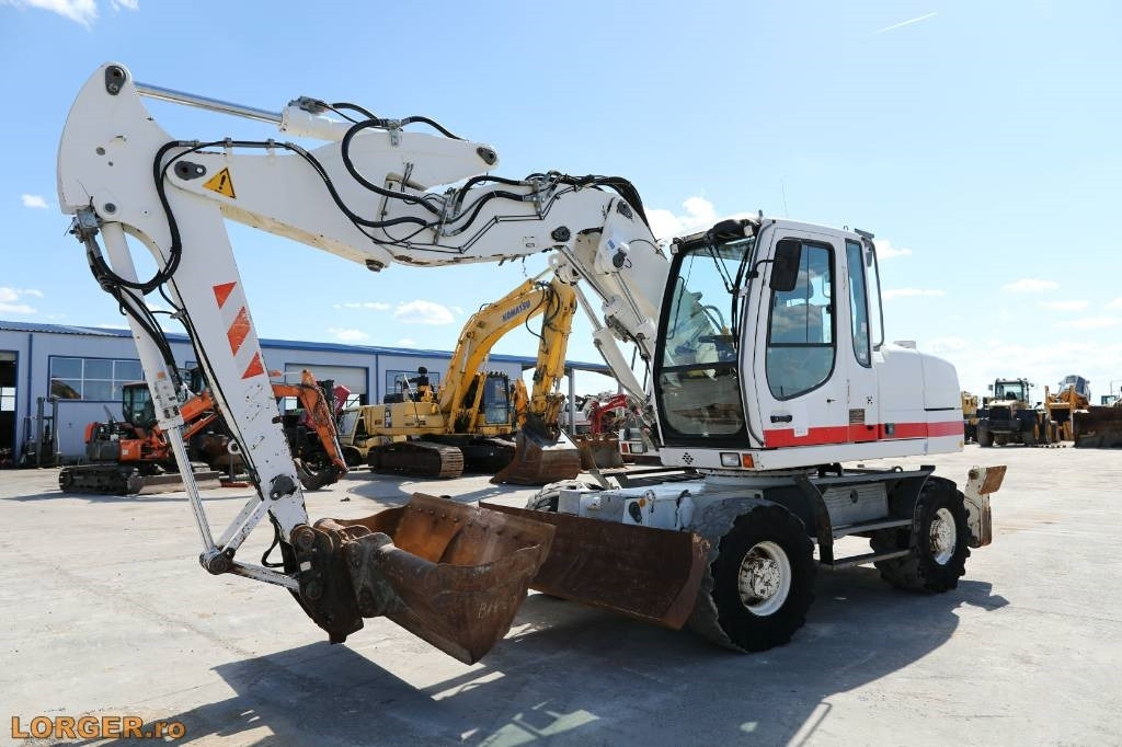 Liebherr A 314 - Excavadora de ruedas: foto 1 Liebherr A 314 - Excavadora de ruedas: foto 1
