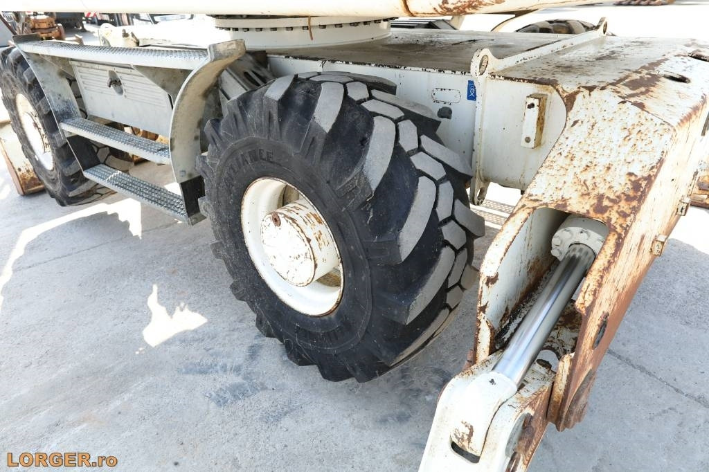 Excavadora de ruedas Liebherr A 914: foto 17