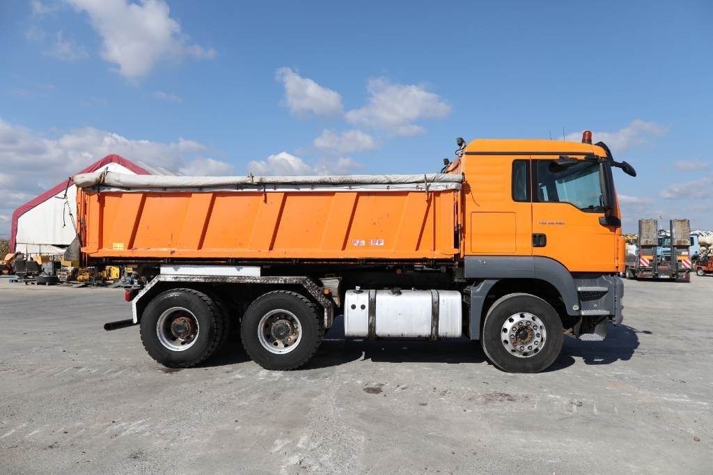 MAN TGS 26.480 6x4 BL With KEMPF Germany tipper body – - Volquete camión: foto 2 MAN TGS 26.480 6x4 BL With KEMPF Germany tipper body – - Volquete camión: foto 2