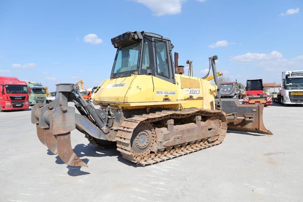 New Holland D 180 - Bulldozer: foto 3 New Holland D 180 - Bulldozer: foto 3