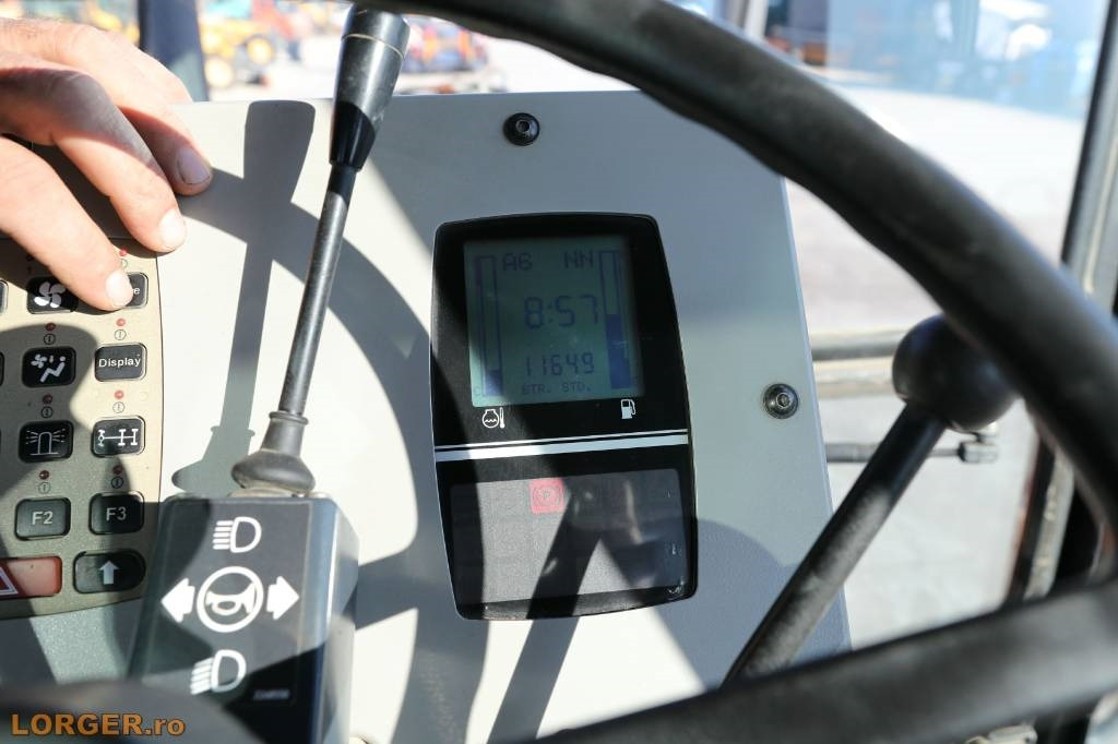 Grader New Holland F 156.6 A with 3D GPS System: foto 30