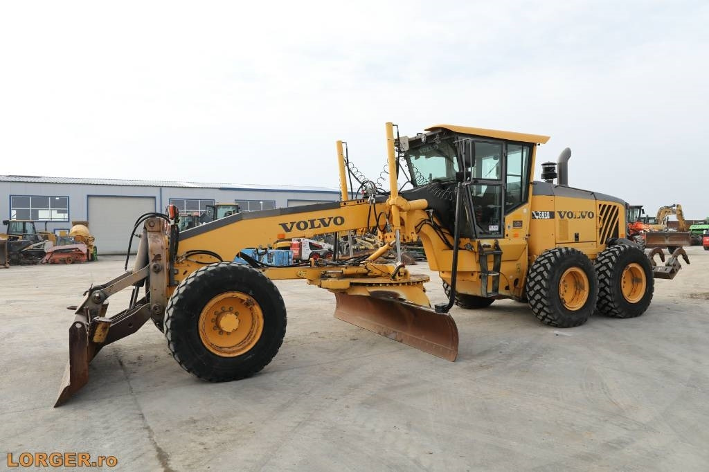 Volvo G 930 + Sistem GPS 3D - Grader: foto 1 Volvo G 930 + Sistem GPS 3D - Grader: foto 1