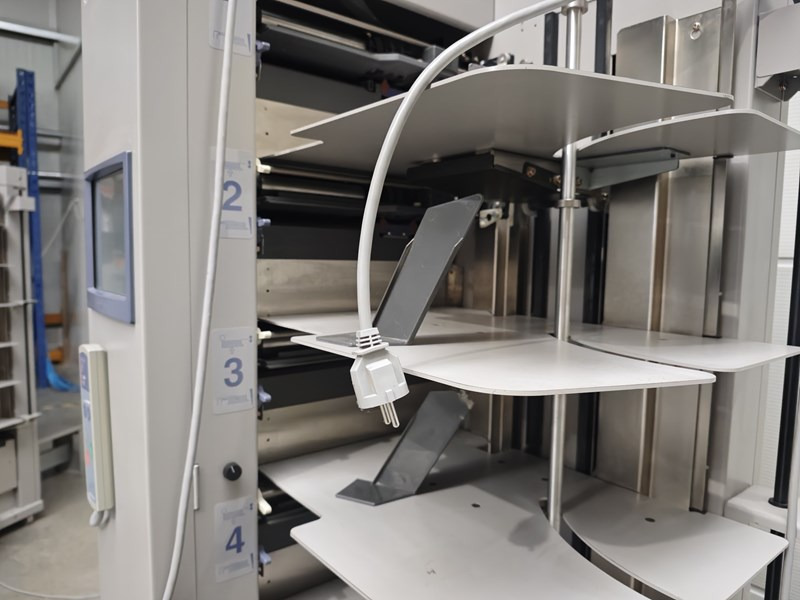 Horizon VAC-60Hc | 2004 | 3 Mio - Máquina de impresión: foto 3 Horizon VAC-60Hc | 2004 | 3 Mio - Máquina de impresión: foto 3