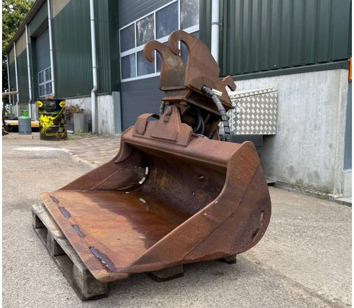 Cangini Benne CW10 Tiltbucket / kantelbak Schwenklöffel - Cazo para Maquinaria de construcción: foto 2 Cangini Benne CW10 Tiltbucket / kantelbak Schwenklöffel - Cazo para Maquinaria de construcción: foto 2