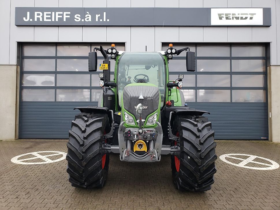 J.Reiff Sarl
Herr Stefan Neukirch - 77 Z.I in den - Tractor: foto 5 J.Reiff Sarl
Herr Stefan Neukirch - 77 Z.I in den - Tractor: foto 5