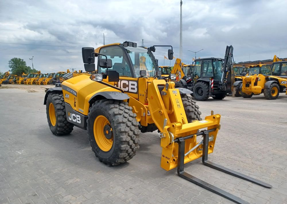 JCB 542-70 Agri Xtra - Manipulador telescópico: foto 2 JCB 542-70 Agri Xtra - Manipulador telescópico: foto 2