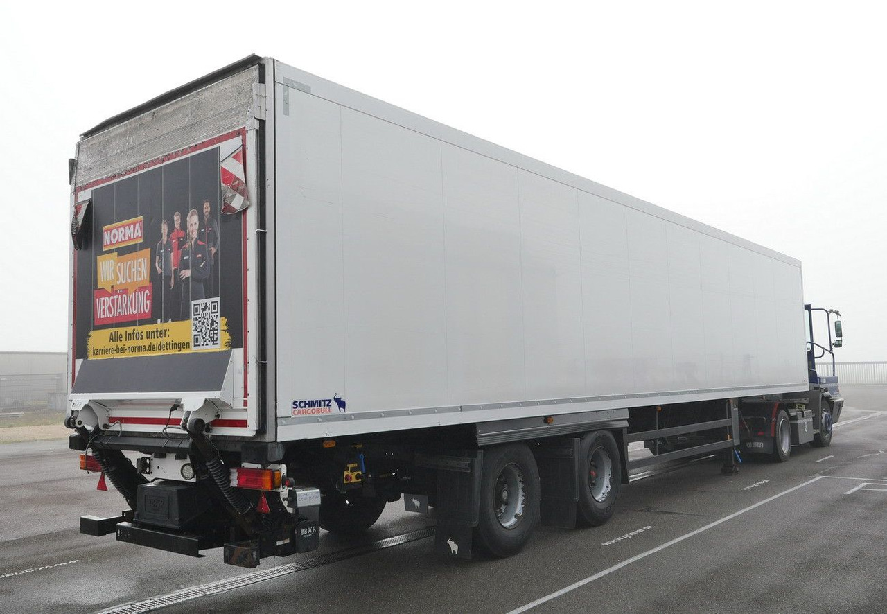 Schmitz Cargobull SKO 20 / LZG LENKACHSE /TK SLX / LBW 2000 kg - Caja cerrada semirremolque: foto 4 Schmitz Cargobull SKO 20 / LZG LENKACHSE /TK SLX / LBW 2000 kg - Caja cerrada semirremolque: foto 4