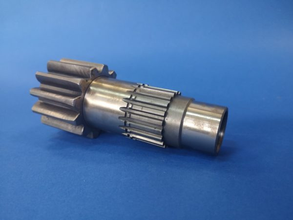 010210A / 1903124703 Takeuchi TB016 Swing Motor Shaft - Reductor de giro para Maquinaria de construcción: foto 1 010210A / 1903124703 Takeuchi TB016 Swing Motor Shaft - Reductor de giro para Maquinaria de construcción: foto 1