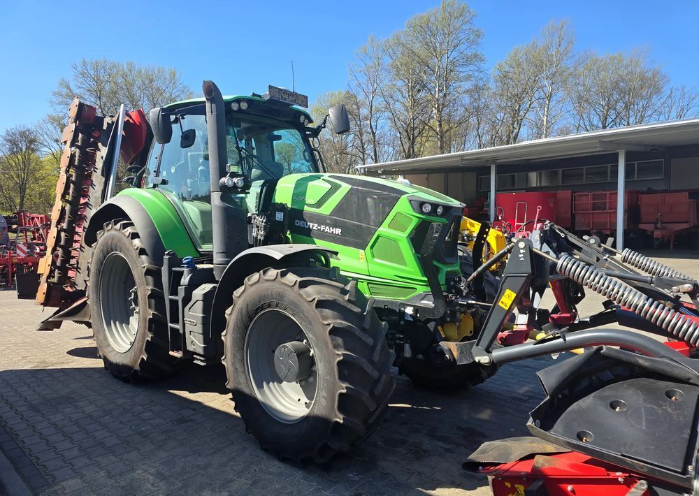 Deutz-Fahr 6215 z Turem - Tractor: foto 1 Deutz-Fahr 6215 z Turem - Tractor: foto 1
