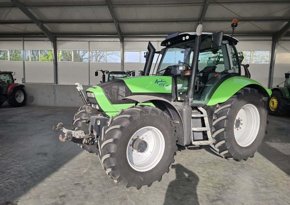 Tractor Deutz-Fahr Agrotro TTV 620: foto 1