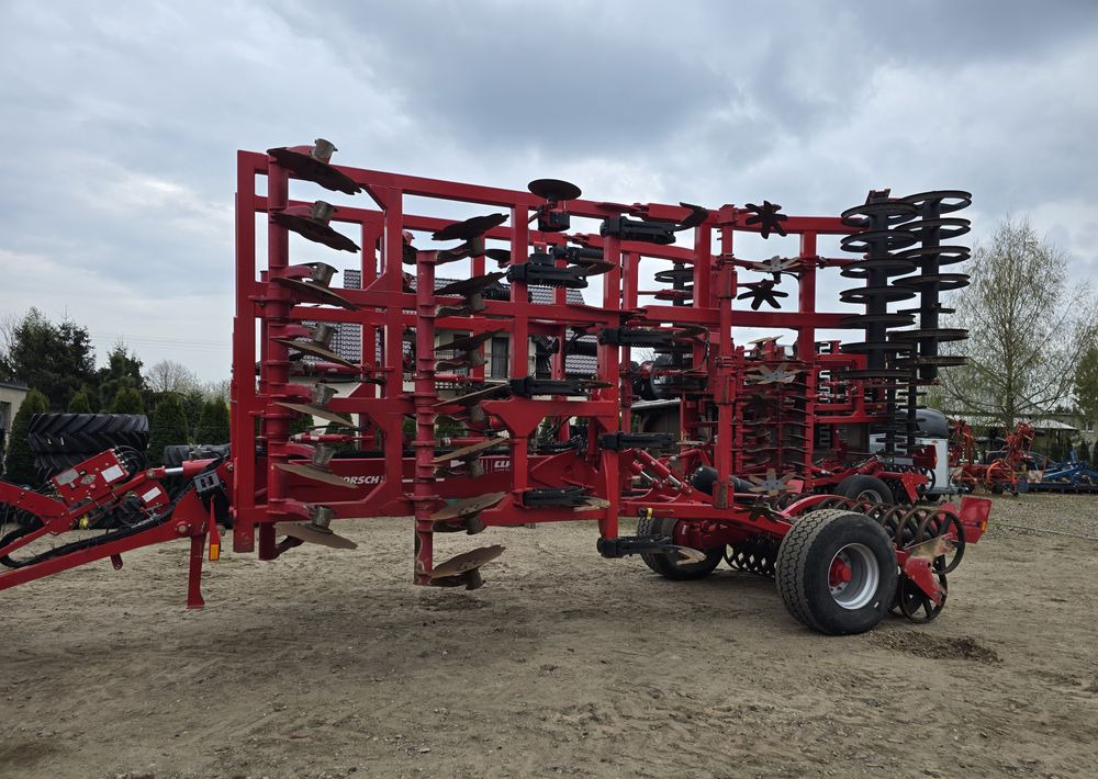 Horsch Tiger 6 MT - Equipo para trabajo del suelo: foto 2 Horsch Tiger 6 MT - Equipo para trabajo del suelo: foto 2