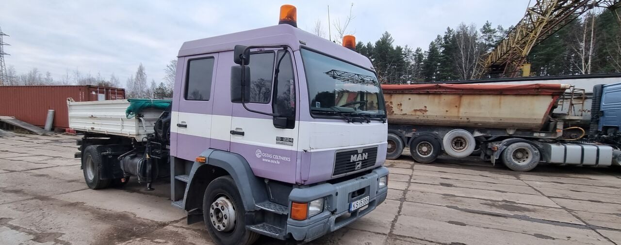 MAN 15.224 - Volquete camión, Camión grúa: foto 5 MAN 15.224 - Volquete camión, Camión grúa: foto 5