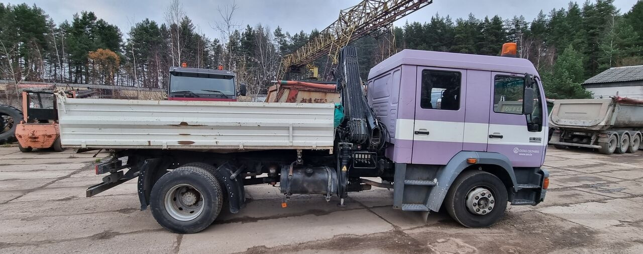 MAN 15.224 - Volquete camión, Camión grúa: foto 4 MAN 15.224 - Volquete camión, Camión grúa: foto 4