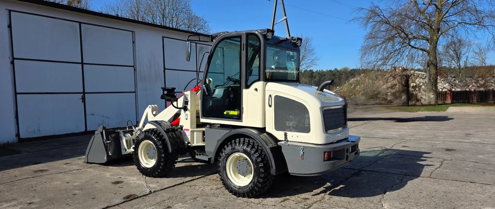 Inny Schäfi Pro ZL 15 - Cargadora de ruedas: foto 2 Inny Schäfi Pro ZL 15 - Cargadora de ruedas: foto 2