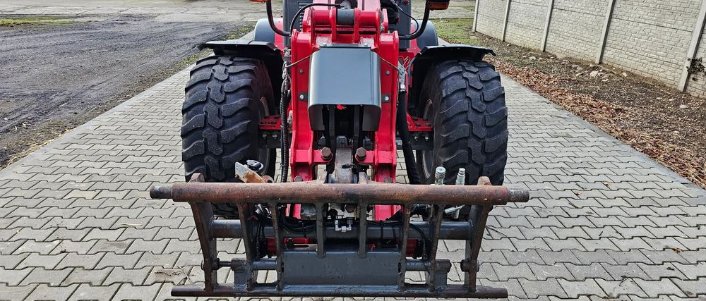 Weidemann 4070 CX80LP T Weidemann 4070 - Cargadora de ruedas telescópica: foto 3 Weidemann 4070 CX80LP T Weidemann 4070 - Cargadora de ruedas telescópica: foto 3
