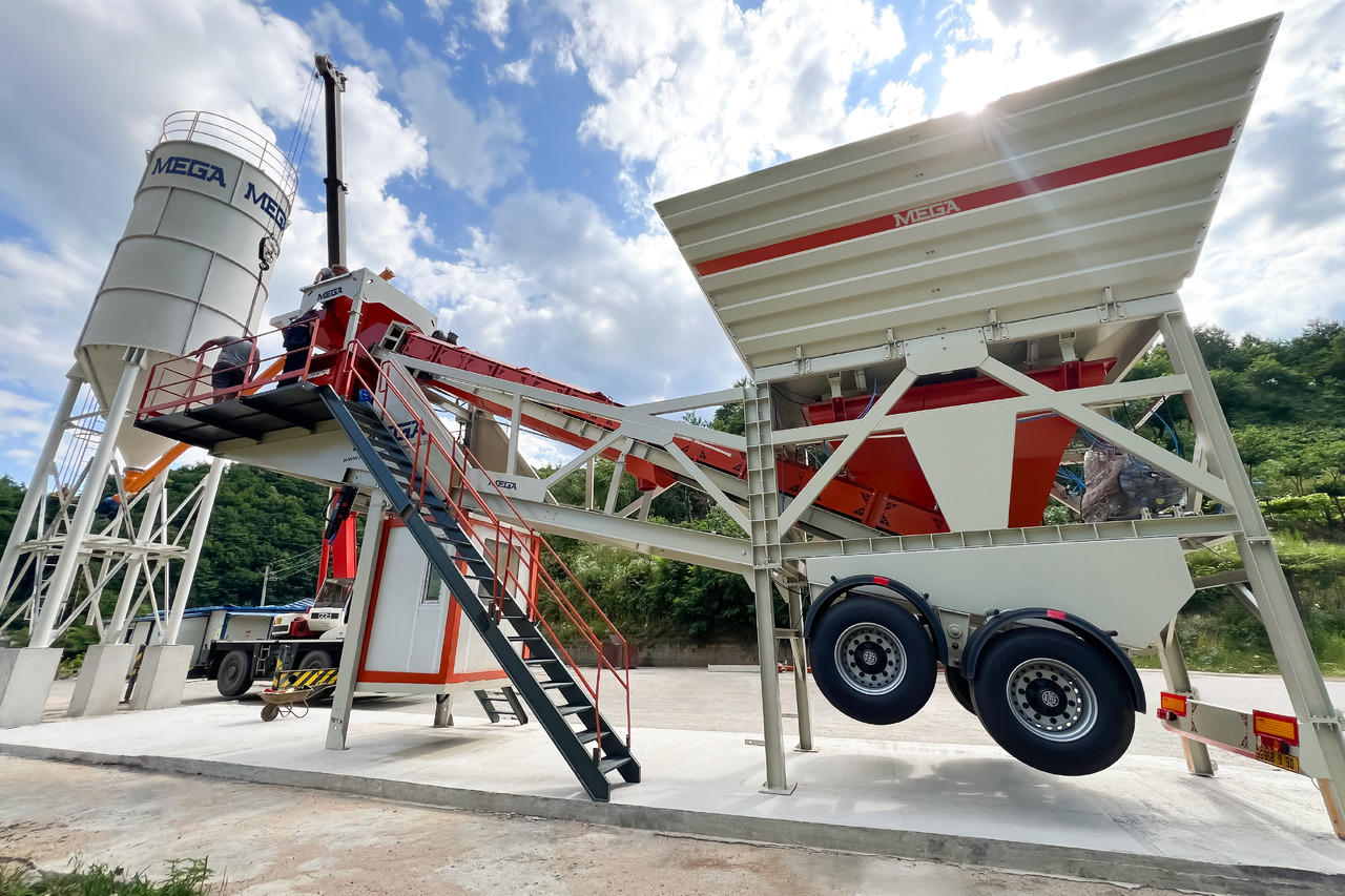 CONCRETE BATCHING PLANT MOBILE - Planta de hormigón: foto 4 CONCRETE BATCHING PLANT MOBILE - Planta de hormigón: foto 4