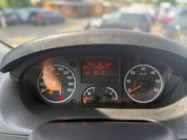 Furgoneta pequeña Citroën Jumper: foto 13