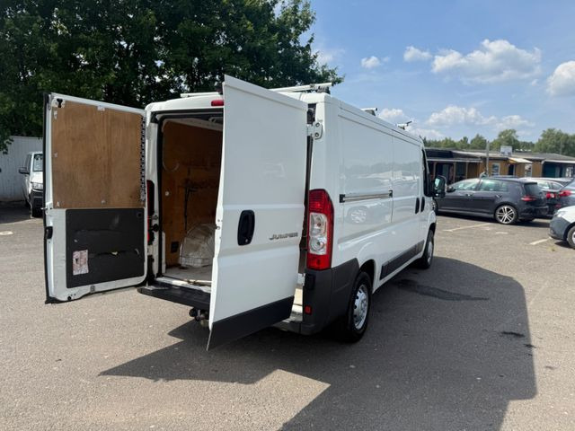 Furgoneta pequeña Citroën Jumper: foto 11