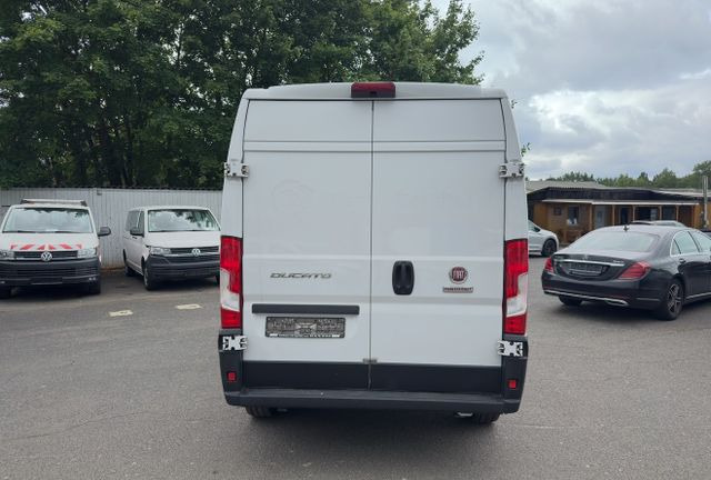 Fiat Ducato Hochr.-Kasten 33 130 L2H2 RS: 3450 mm - Furgoneta pequeña: foto 5 Fiat Ducato Hochr.-Kasten 33 130 L2H2 RS: 3450 mm - Furgoneta pequeña: foto 5