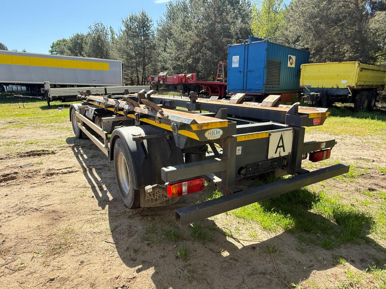 HKM A 18 ZL 5.0 Abrollanhänger für 2 Absetzcontainer - Remolque multilift/ Portacontenedores de cadenas: foto 5 HKM A 18 ZL 5.0 Abrollanhänger für 2 Absetzcontainer - Remolque multilift/ Portacontenedores de cadenas: foto 5