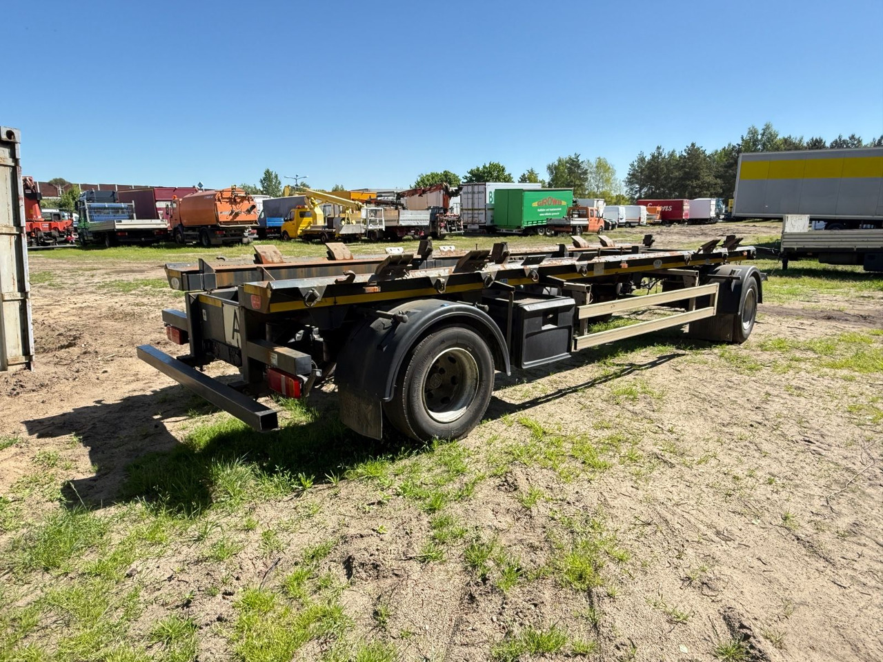 HKM A 18 ZL 5.0 Abrollanhänger für 2 Absetzcontainer - Remolque multilift/ Portacontenedores de cadenas: foto 3 HKM A 18 ZL 5.0 Abrollanhänger für 2 Absetzcontainer - Remolque multilift/ Portacontenedores de cadenas: foto 3