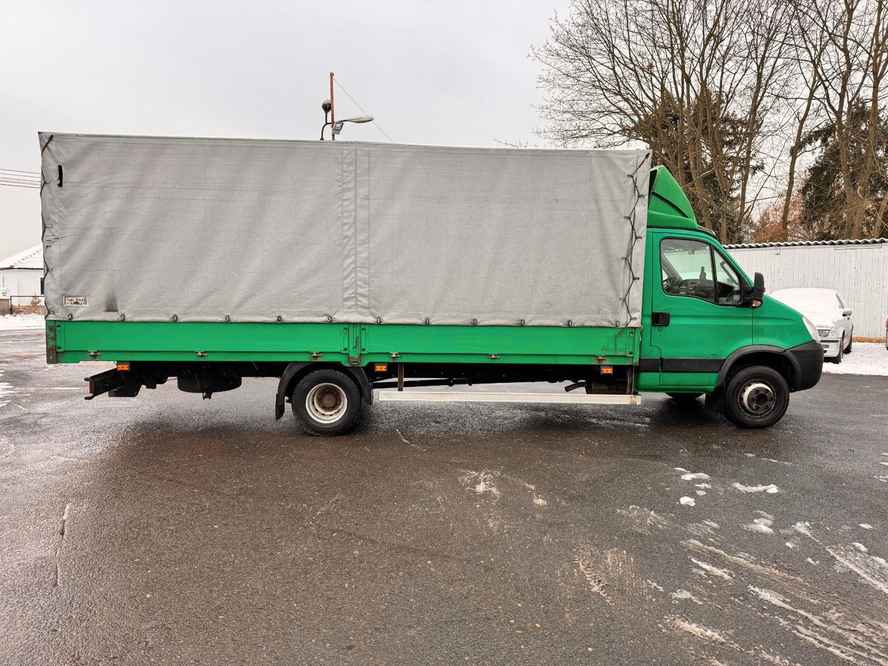 Iveco 65 C 18 Pritsche+Plane - Furgoneta con caja de lona: foto 5 Iveco 65 C 18 Pritsche+Plane - Furgoneta con caja de lona: foto 5
