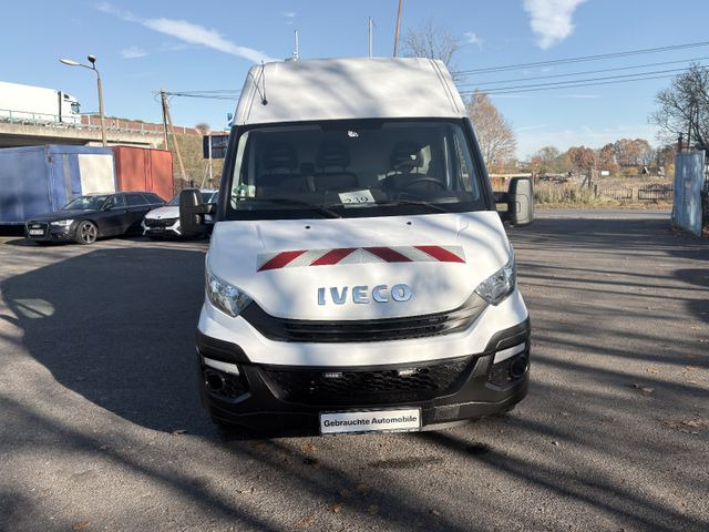 Iveco Daily Kasten 35 S . - Furgón, Furgoneta combi: foto 2 Iveco Daily Kasten 35 S . - Furgón, Furgoneta combi: foto 2