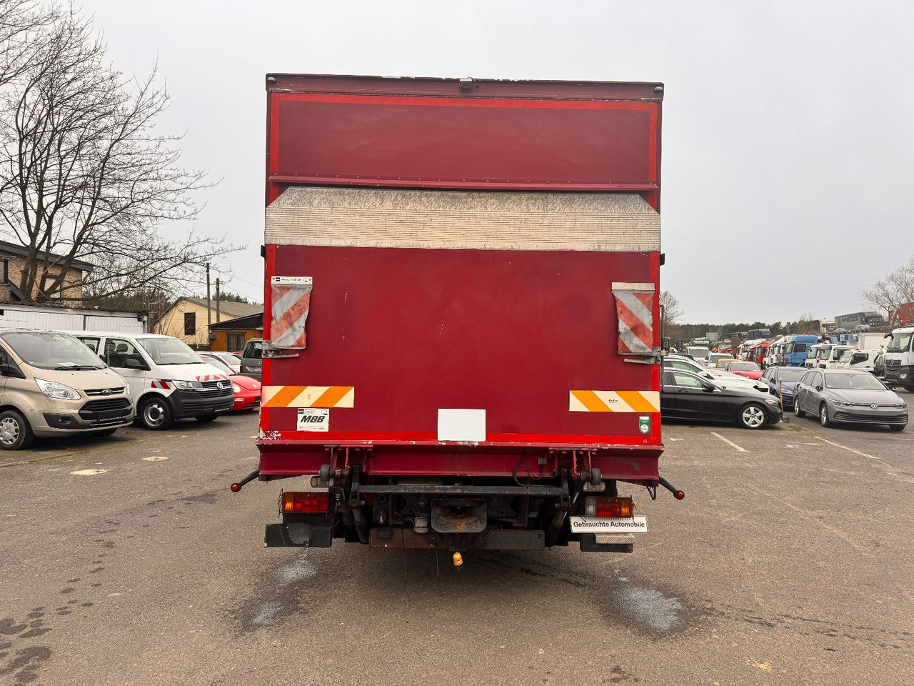 Iveco ML 80 E 21 - Camión caja cerrada: foto 4 Iveco ML 80 E 21 - Camión caja cerrada: foto 4