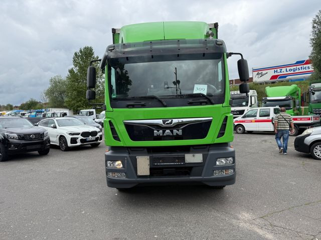 MAN TGM 15.290 Klima Temopmat Lbw - Camión lona: foto 1 MAN TGM 15.290 Klima Temopmat Lbw - Camión lona: foto 1