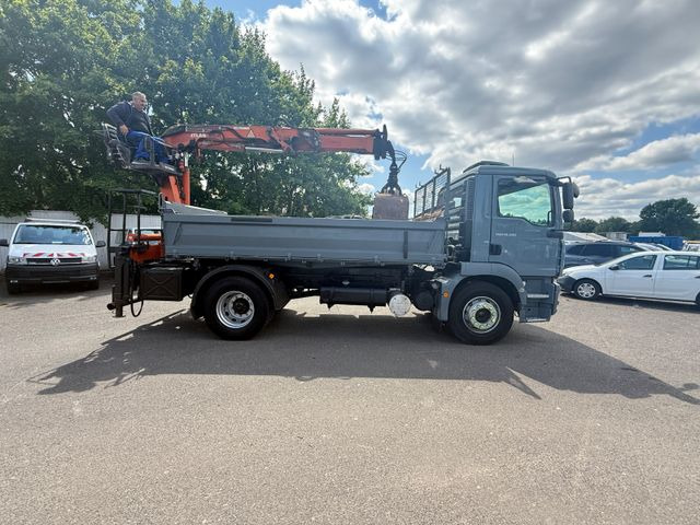 MAN TGM 18.280 Kipper Kran Atlas 85.2 - Volquete camión, Camión grúa: foto 5 MAN TGM 18.280 Kipper Kran Atlas 85.2 - Volquete camión, Camión grúa: foto 5